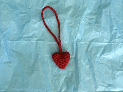 Inimioara accesoriu pentru geanta